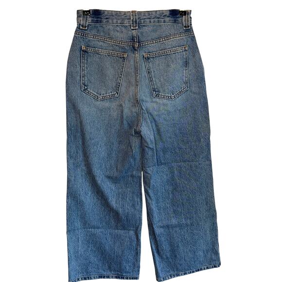 Khaite Ian Jeans sz 28 Wide Leg Quiet Luxury Denim On Trend Light Wash Cropped - Picture 9 of 13